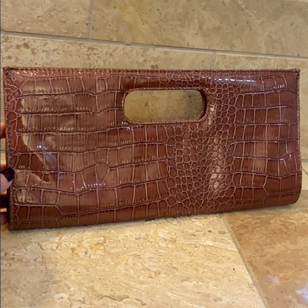 Brown Handle Clutch